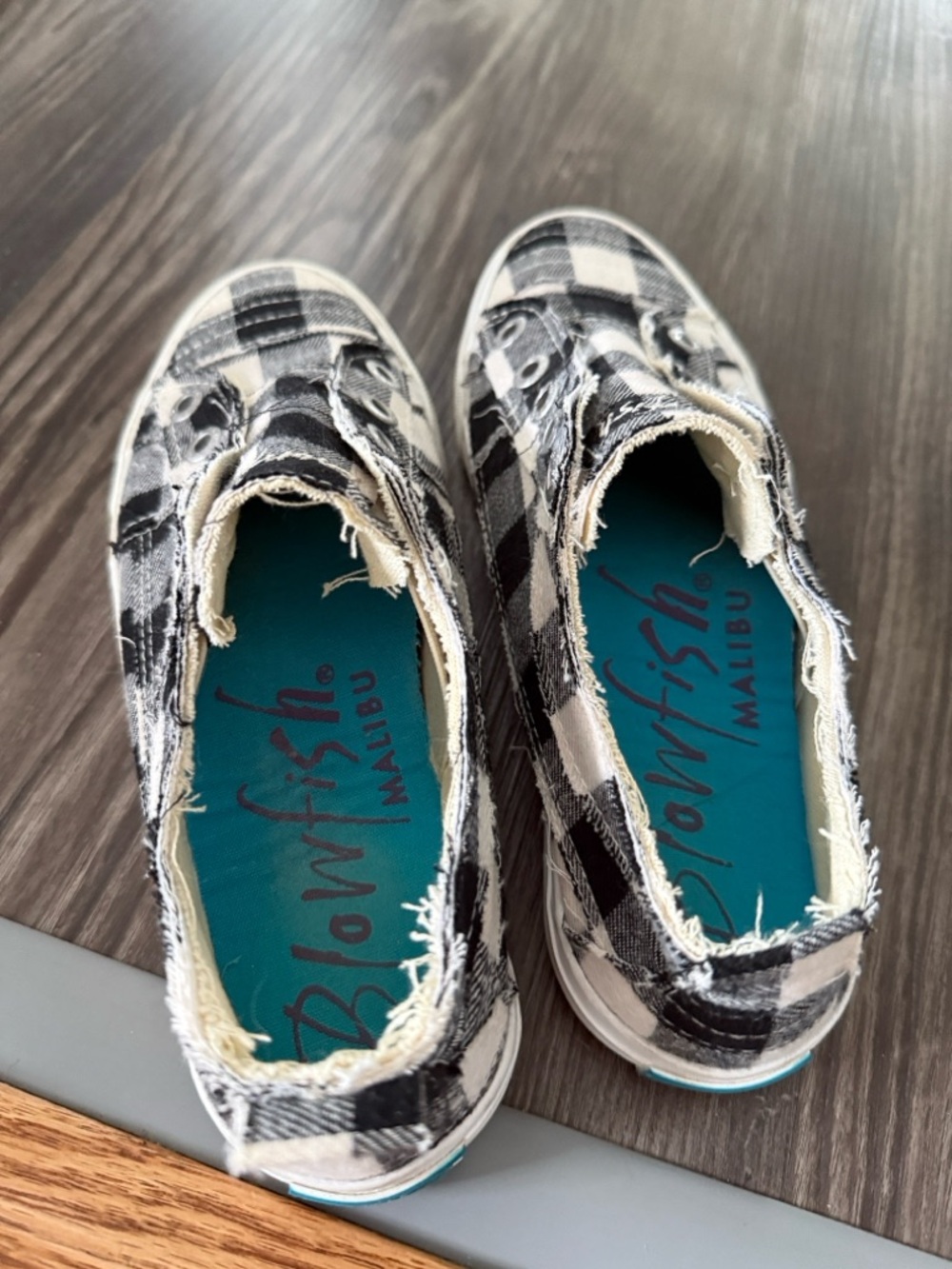 Blowfish Black and White Plaid Slip-On Sneakers - Picture 4 of 5